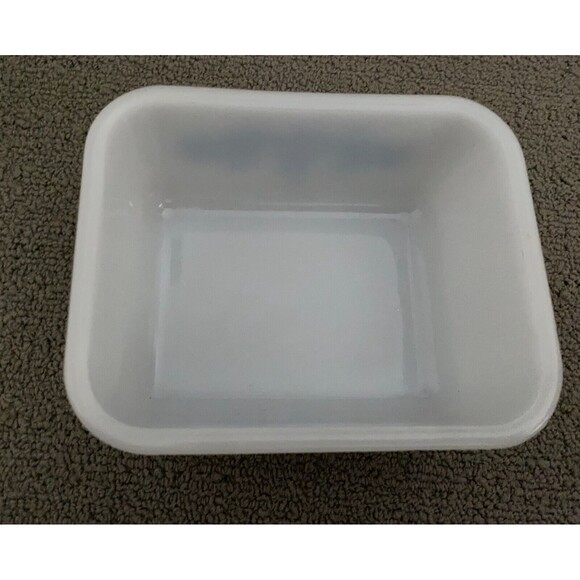 Vintage Jeannette Glass Glasbake Windmill Milk Glass Refrigerator Dish - Picture 7 of 11